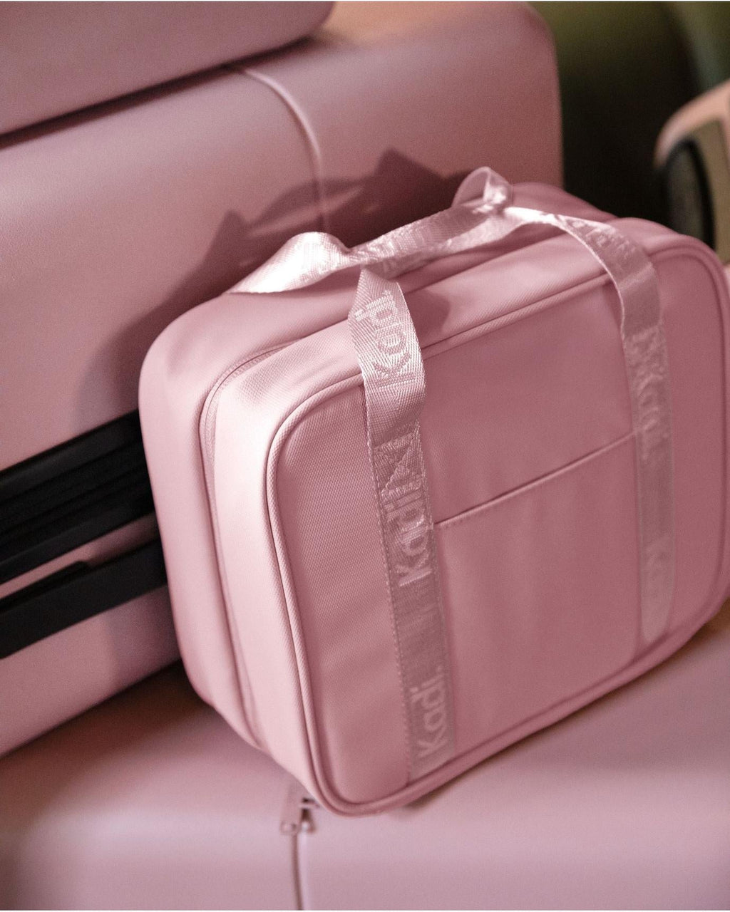 Kadi Multi-purpose Toiletry Bag - Dusty Pink Image 5