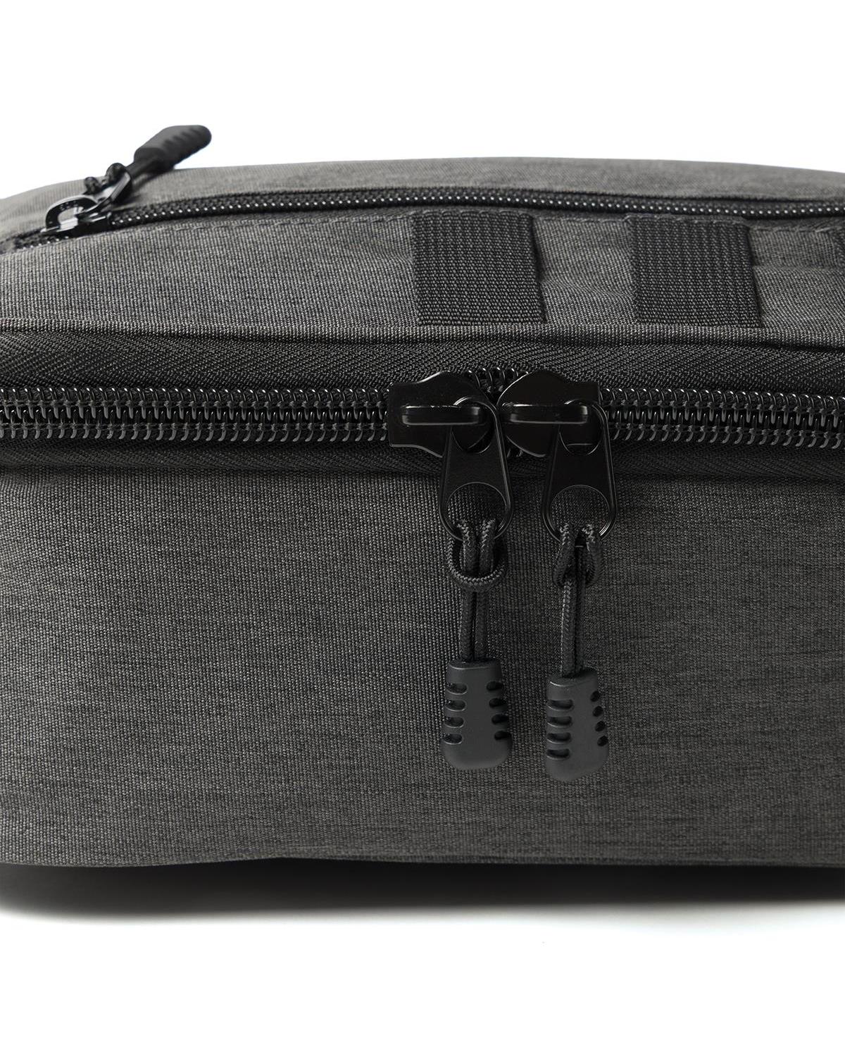Unbranded Black Super Duty 6 - In Pack Cooler 6L Grey-4