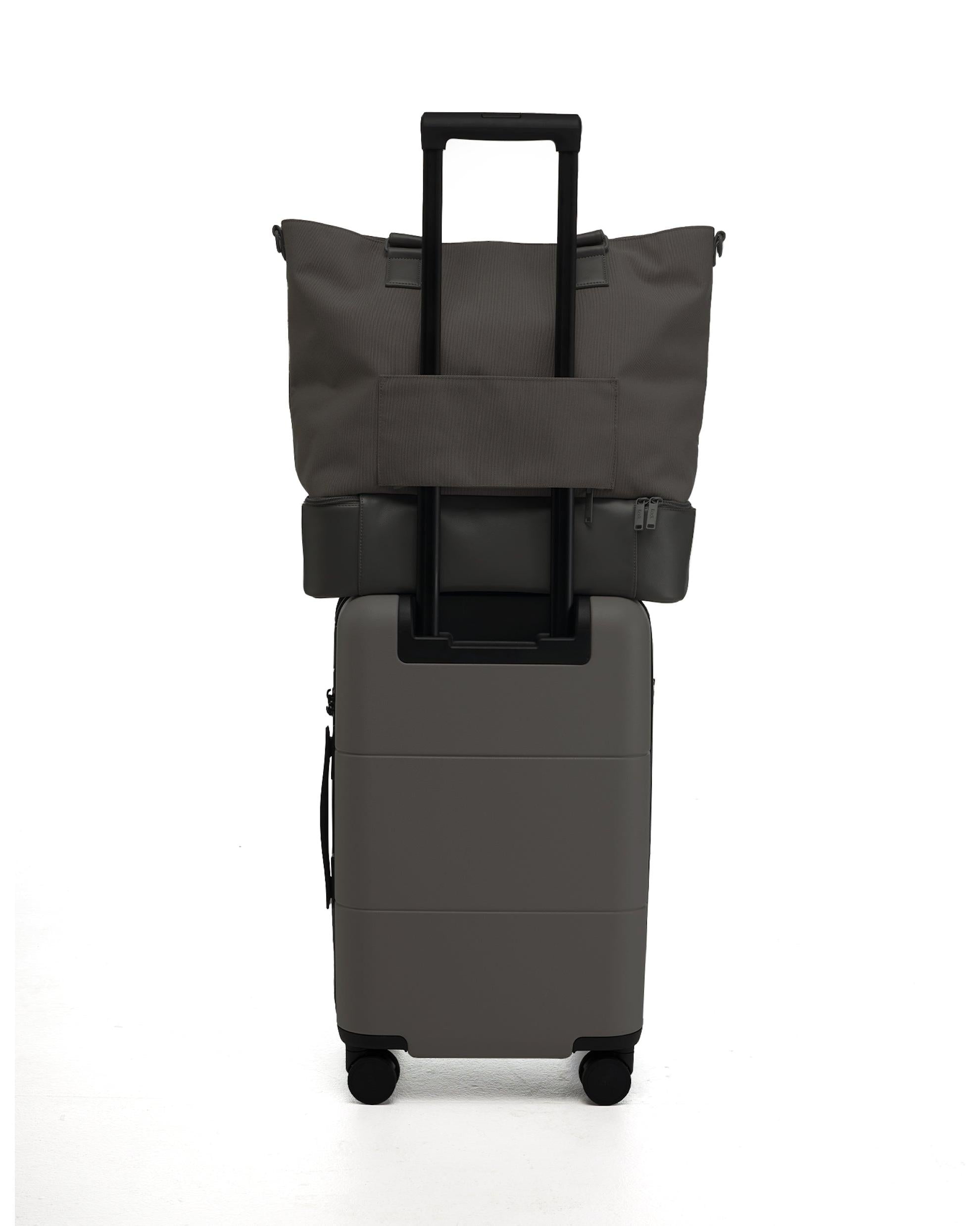 Kadi The Weekender - Charcoal Image 8