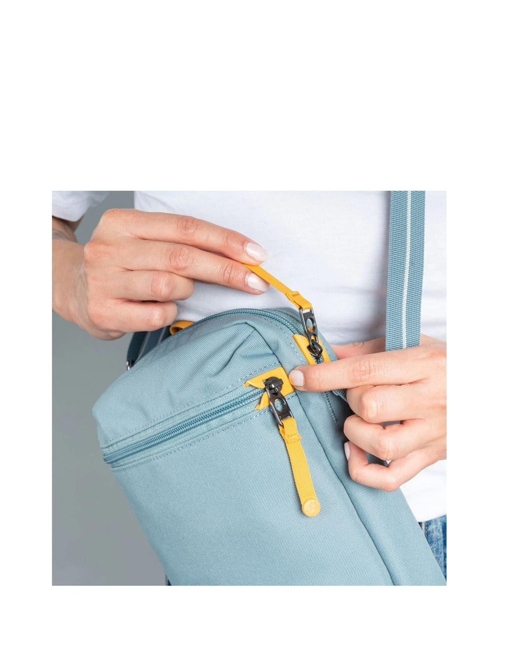 Pacsafe GO Anti-Theft Festival Crossbody Bag - 4.5L - Fresh Mint Front Image 11