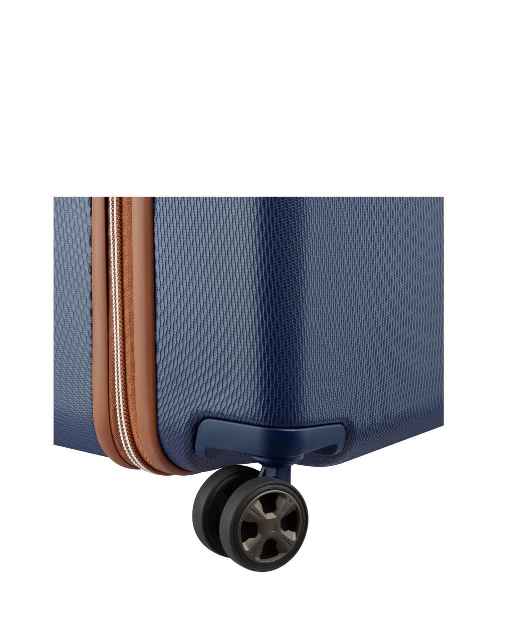 Delsey Chatelet Air 2.0 Hardside Medium Trunk Spinner Suitcase - 73cm - Navy Image 14