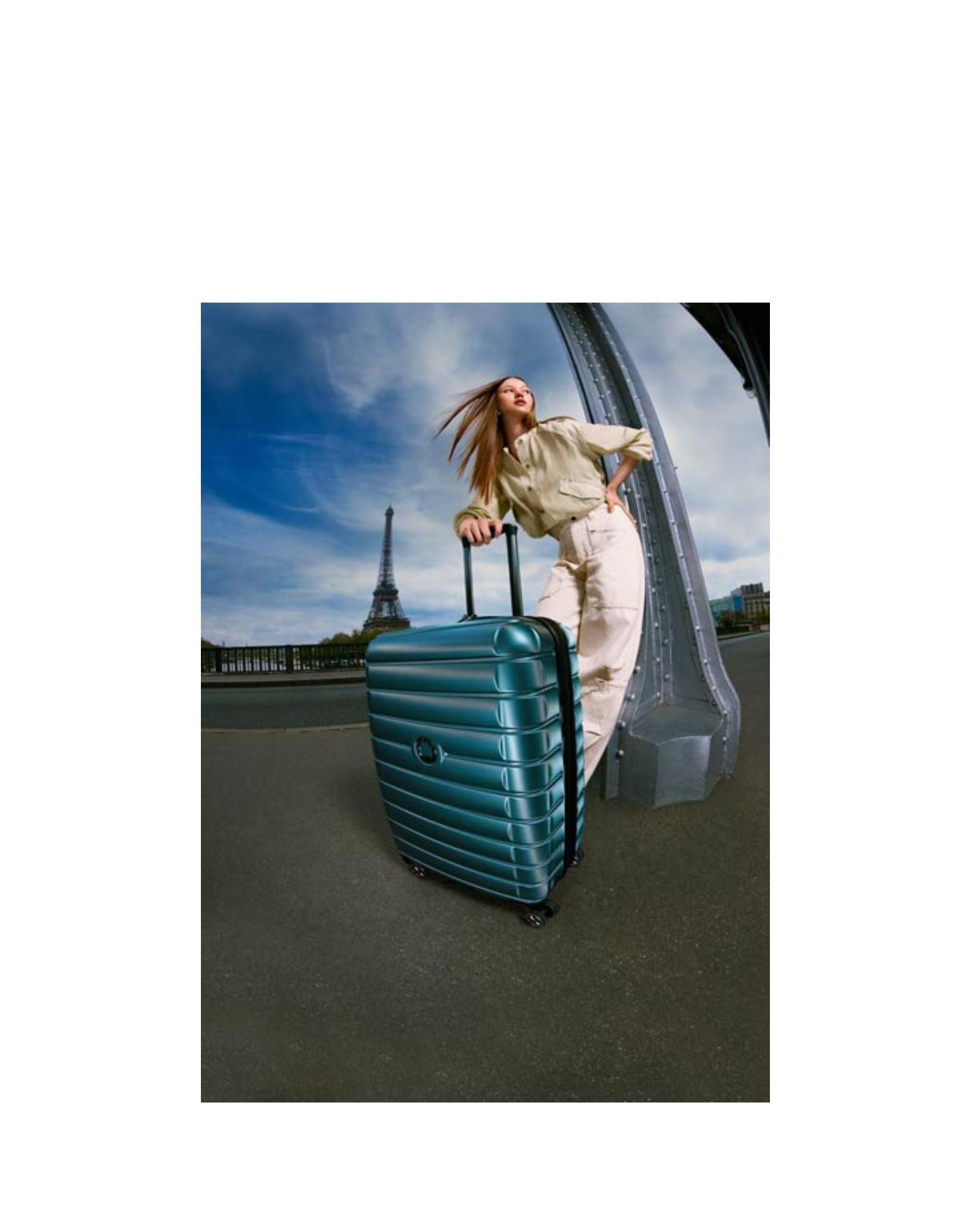 Delsey Shadow 5.0 Hardside Large Spinner Suitcase - 75cm - Green Image 3