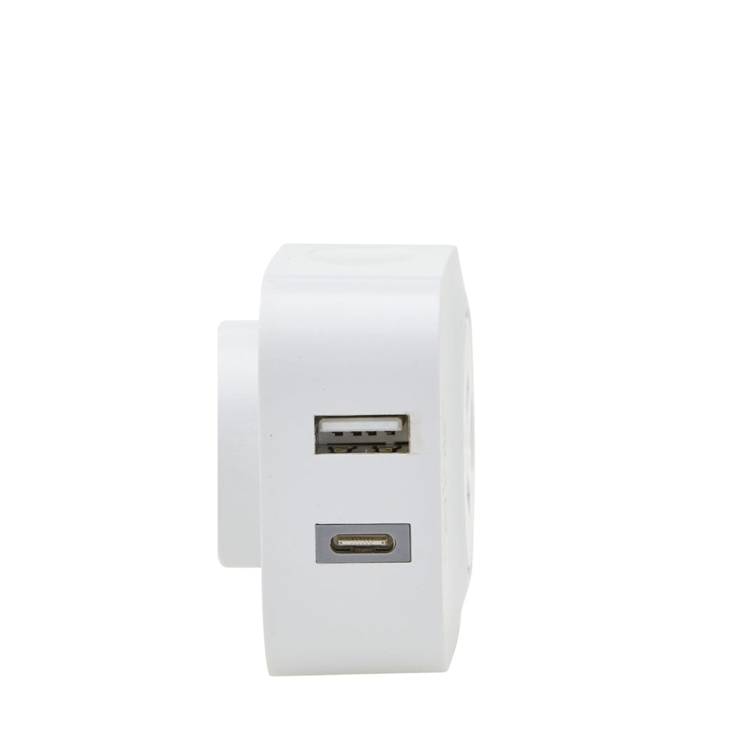 Korjo Travel Adaptor Plug with USB-C + USB-A - Aus to USA