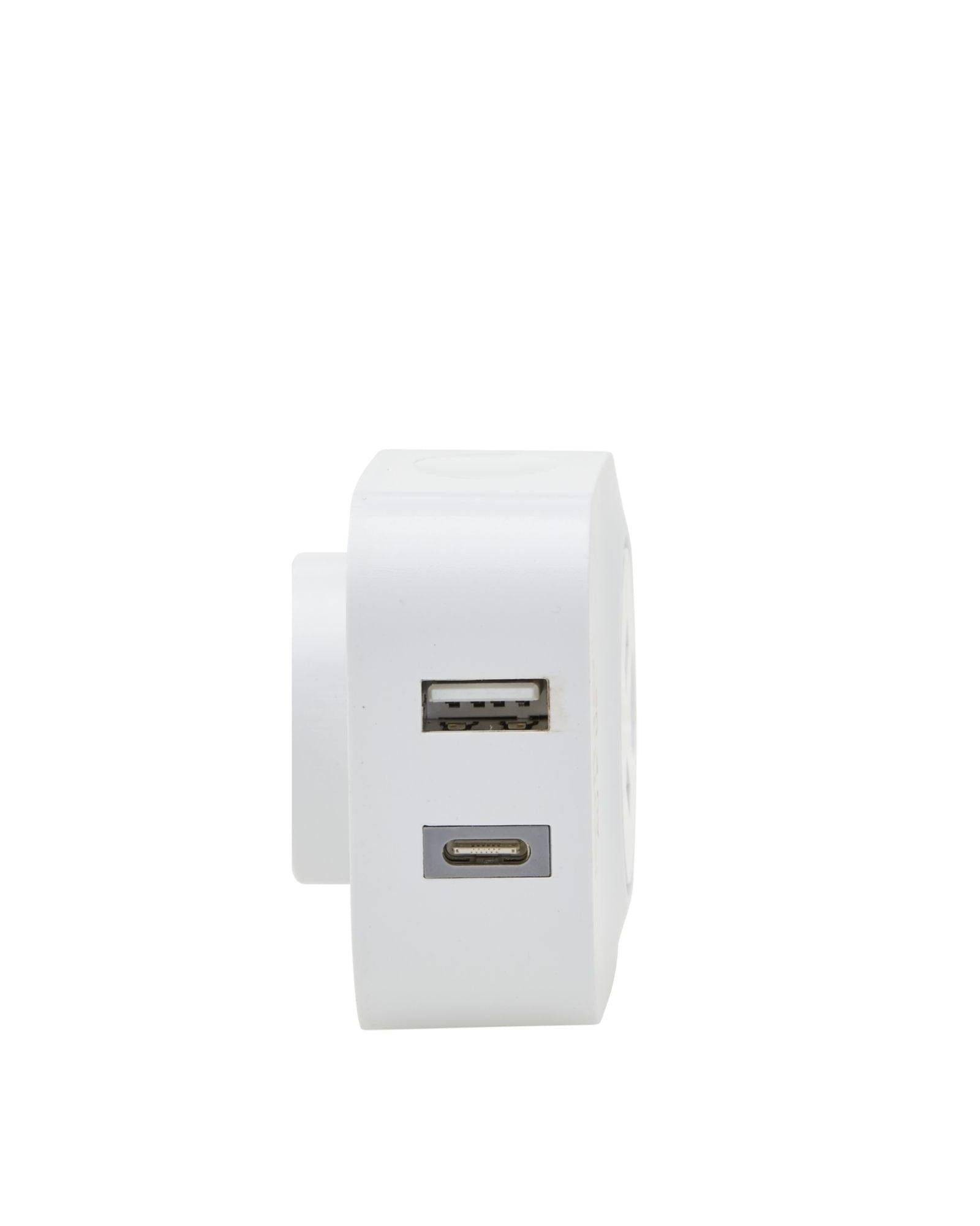 Korjo Travel Adaptor Plug with USB-C + USB-A - Aus to USA Image 3