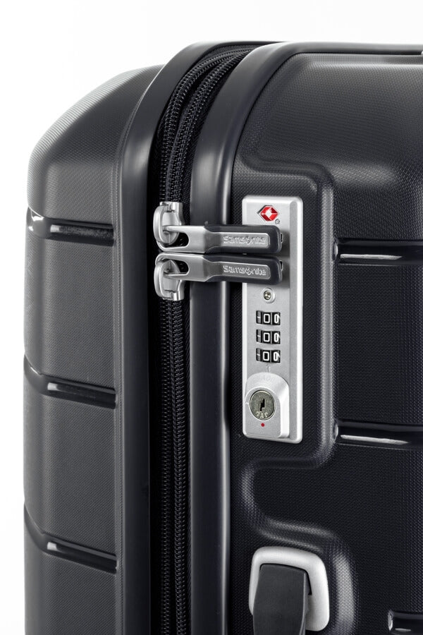 Samsonite Oc2lite Expandable Hardside Large Spinner Suitcase - 81cm - Black