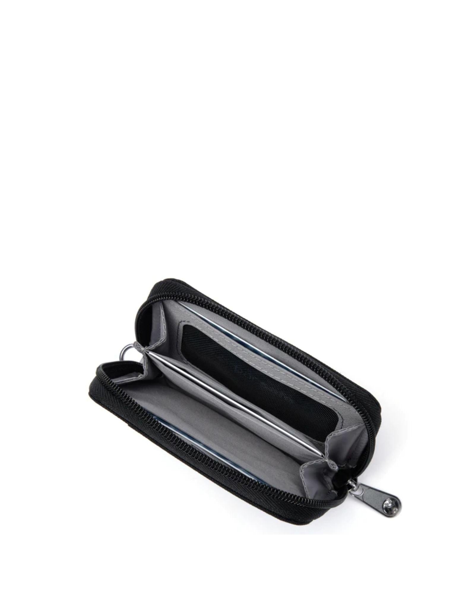 Pacsafe RFIDsafe Travel Card Wallet S25 - Jet Black Interior Image 5