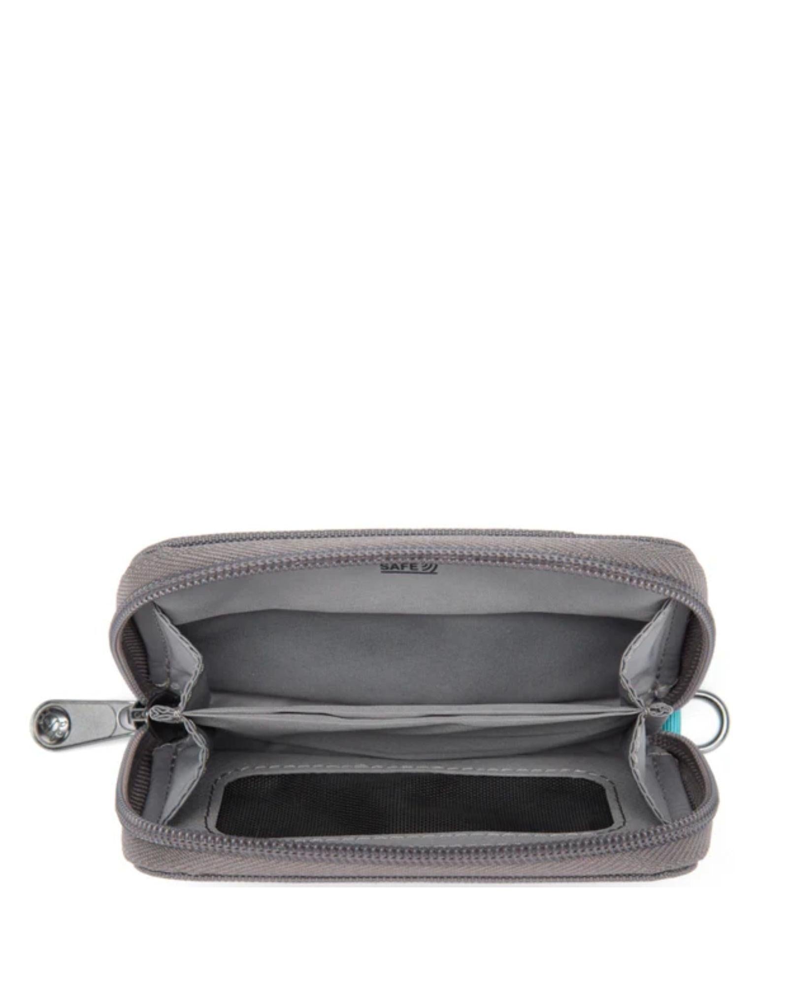 Pacsafe RFIDsafe Travel Card Wallet S25 - Stone Interior Image 4