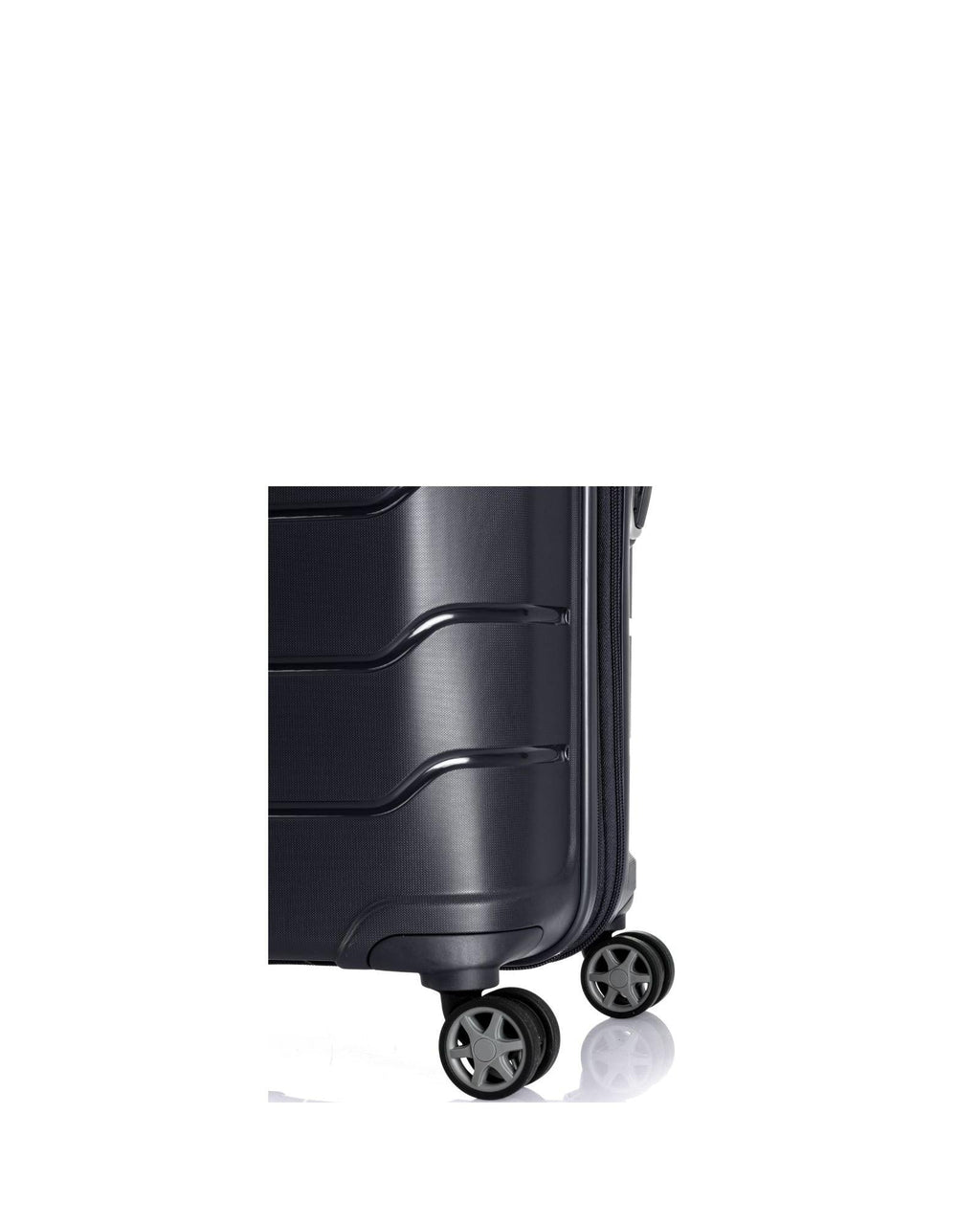 Samsonite Oc2lite Expandable Hardside Medium Spinner Suitcase - 68cm - Black