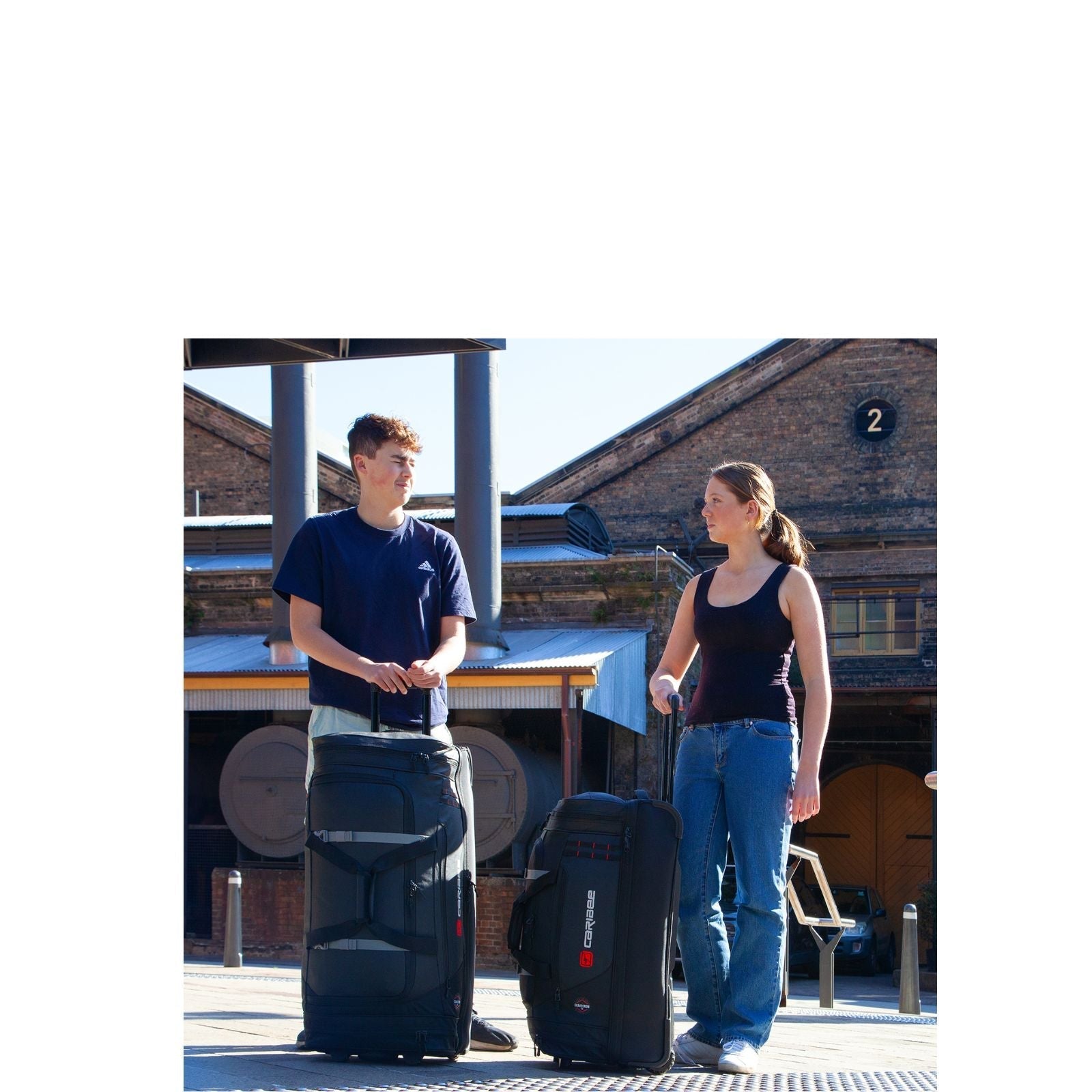 Caribee Scarecrow V2 Large Wheeled Duffle Bag - 100L - Black