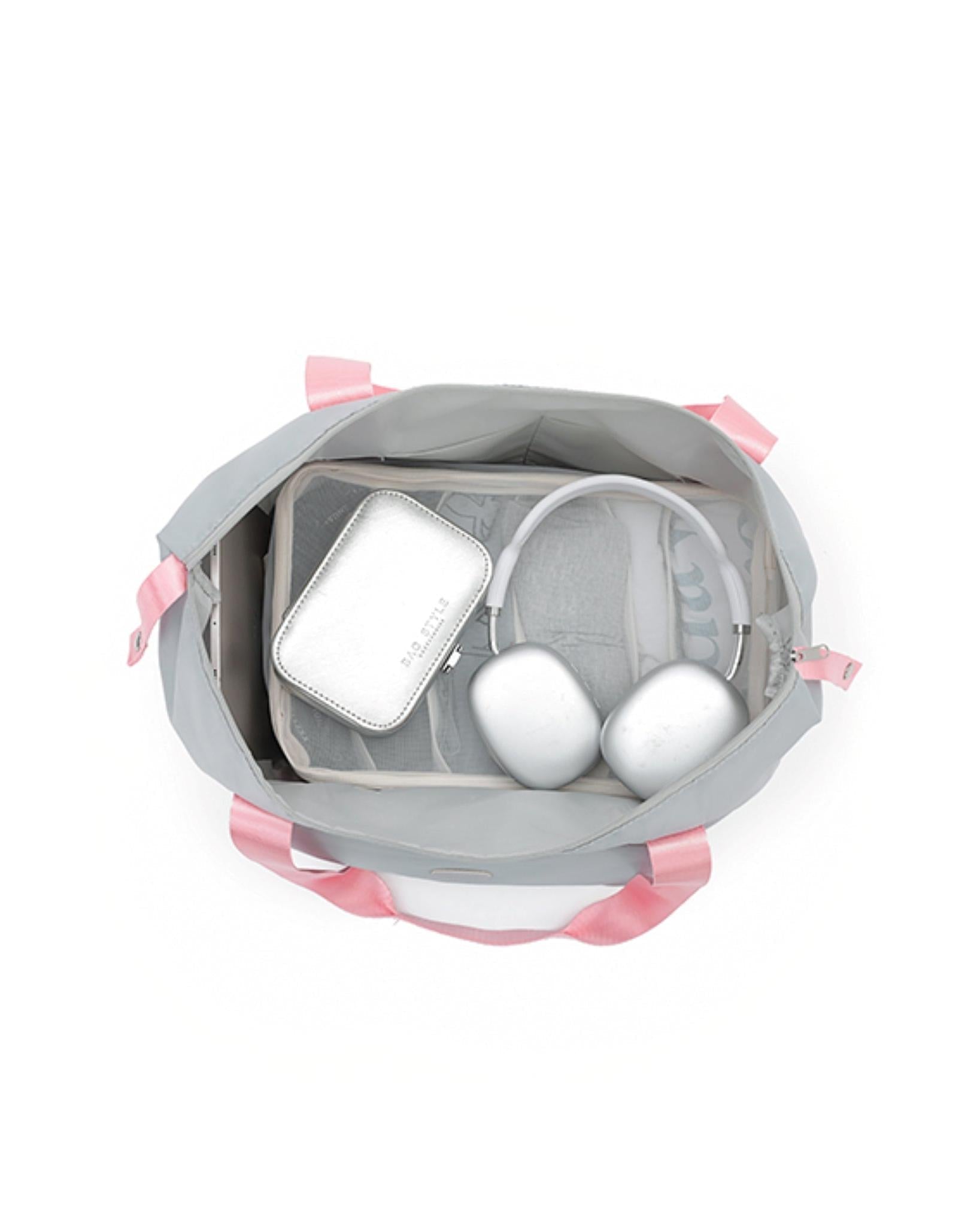 Tosca Foldable & Expandable Travel Tote - Grey/Pink Image 3